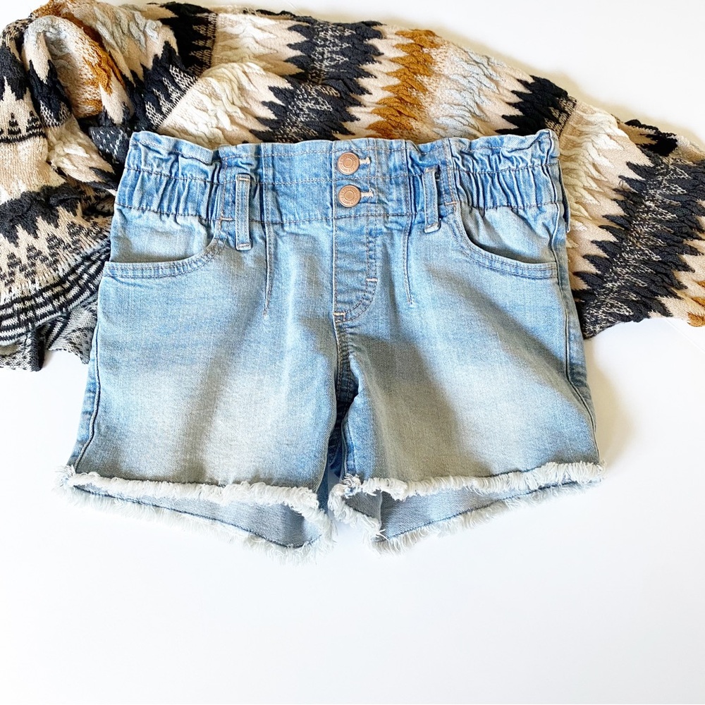abercrombie kids • mid rise cinch waist midi denim shorts | 11/12